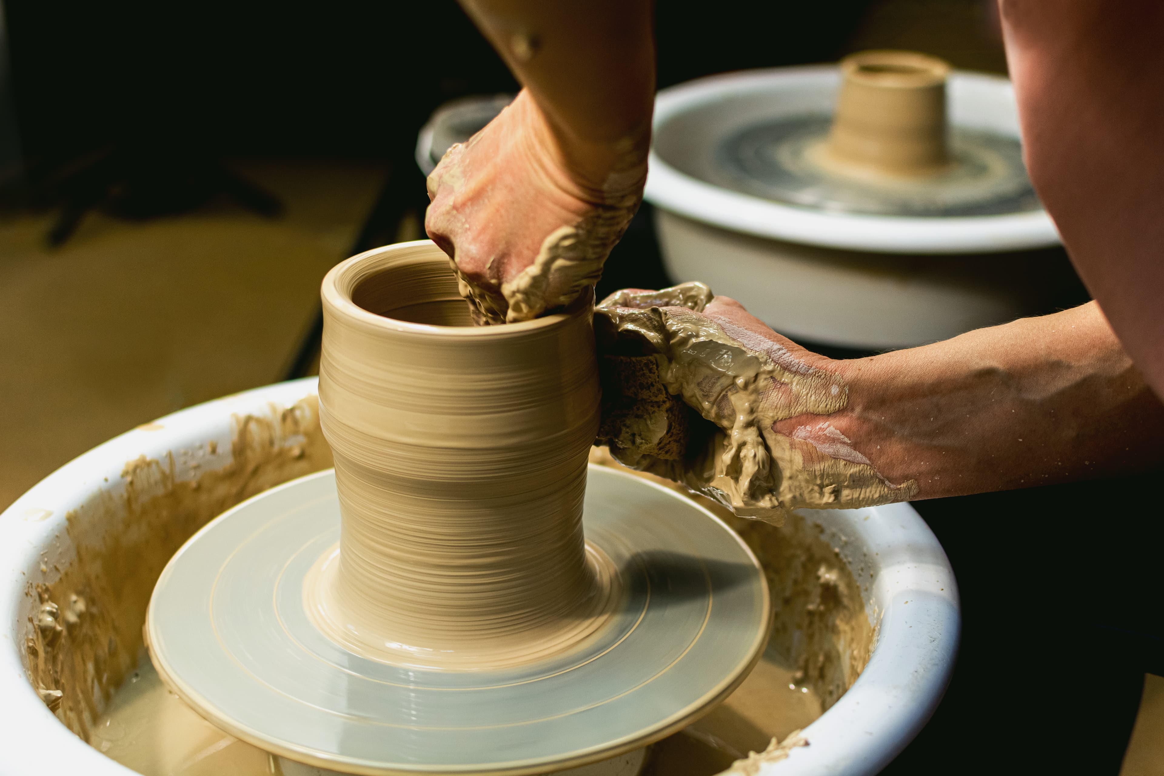 PITHOS | The clay workshop slide 2